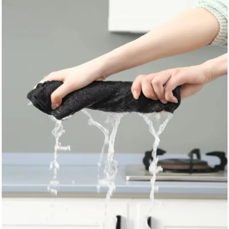 Black Microfiber Car Cleaning Towels – Thick, Soft, Quick-Drying, Double-Layer for Windows, Mirrors & Home Use
